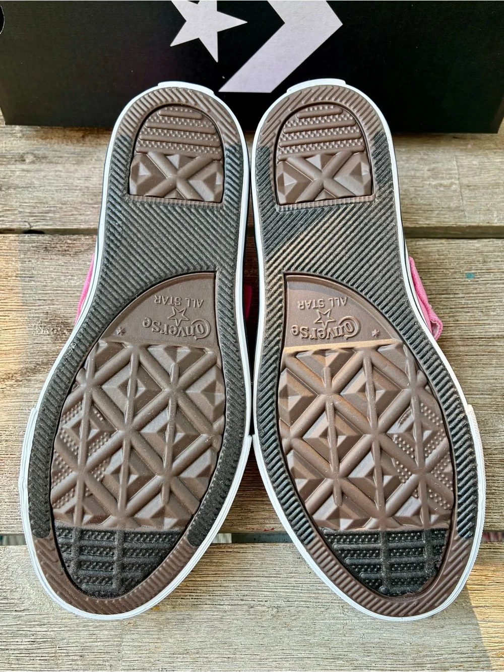 Converse new box